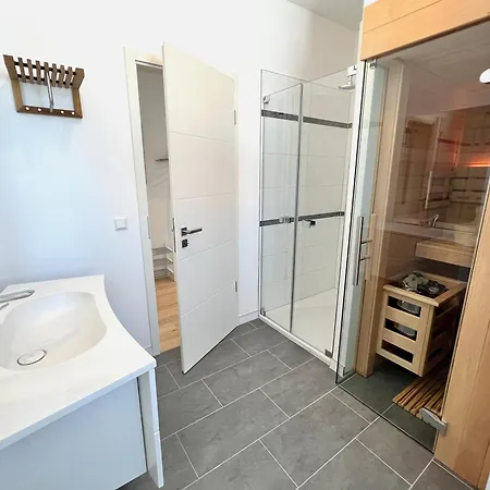 Ruegen, Ostseebad Sellin, Wiederkehr Apartmán Sellin (Rugen)