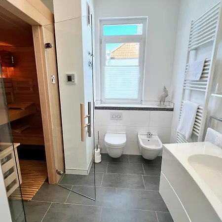 Ruegen, Ostseebad Sellin, Wiederkehr